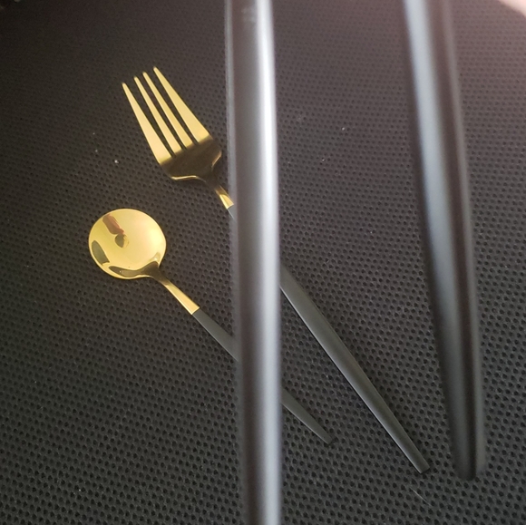 24pcs Stainless Steel Cutlery Set,Stainless Steel, Portuguese Cutlery Sp… - Picture 6 of 8